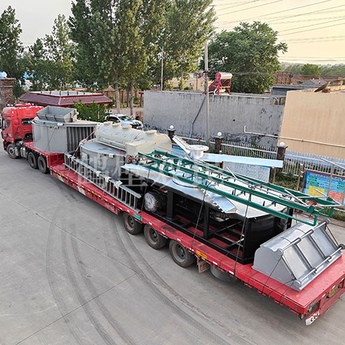 雙民環(huán)保118立方米發(fā)酵罐裝車發(fā)貨！